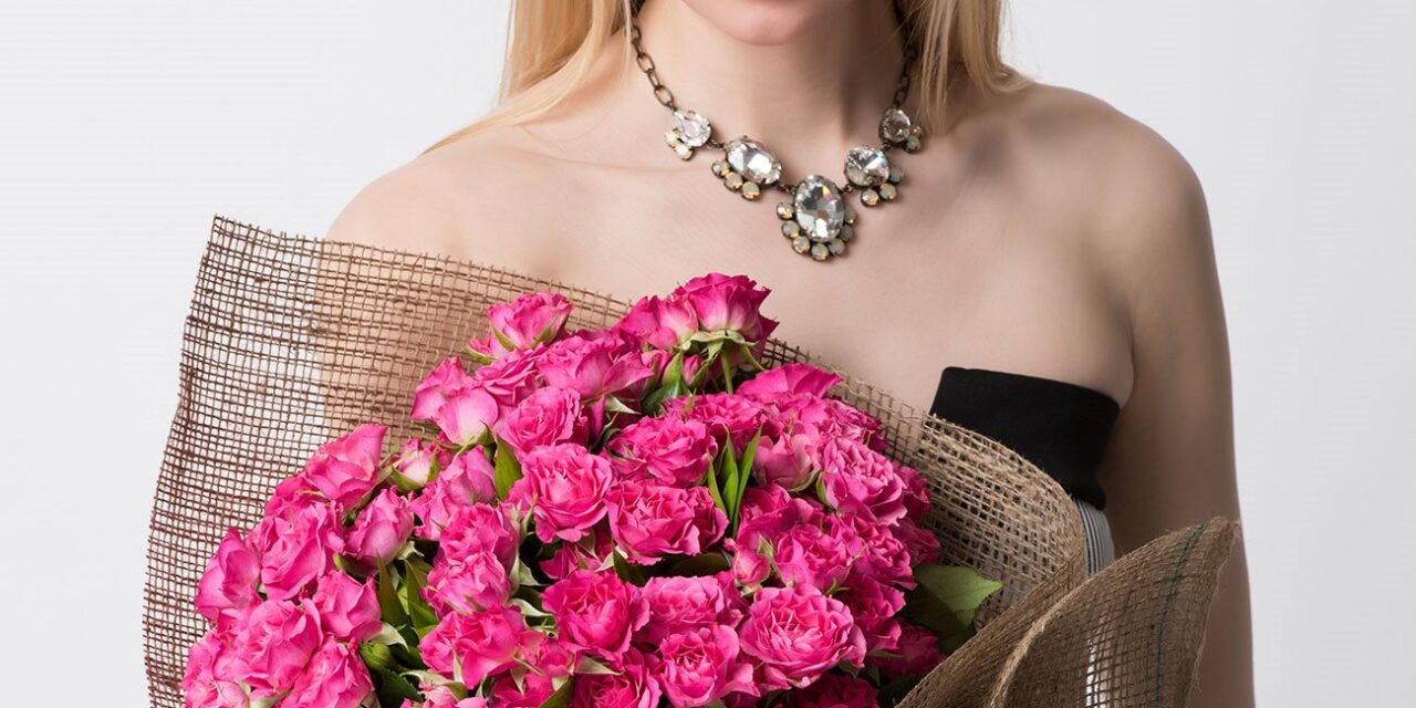 SEFAKÖY GECE AÇIK ÇİÇEKÇİ